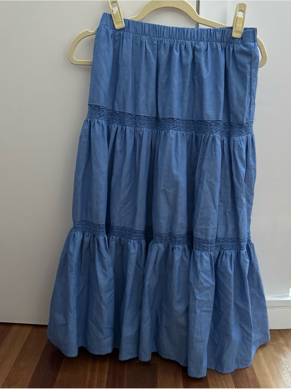 Francesca's Collections Light Blue Tiered Midi Skirt with Crochet Panels
